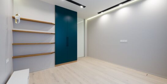 Panele laminowane w mieszkaniu: wybór, podkład i montaż z dylatacjami krok po kroku